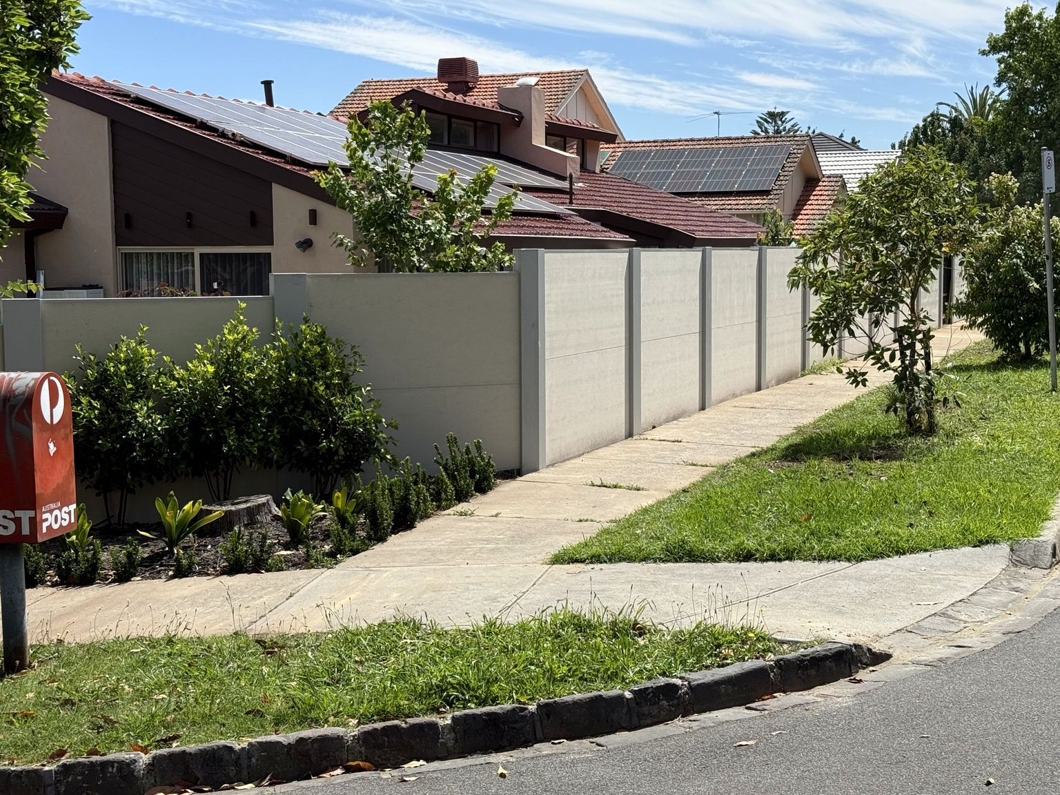 Camberwell project: EstateWall with automated swing gates, matching pedestrian gate, lighting to every second post. Photo 9 of 10.